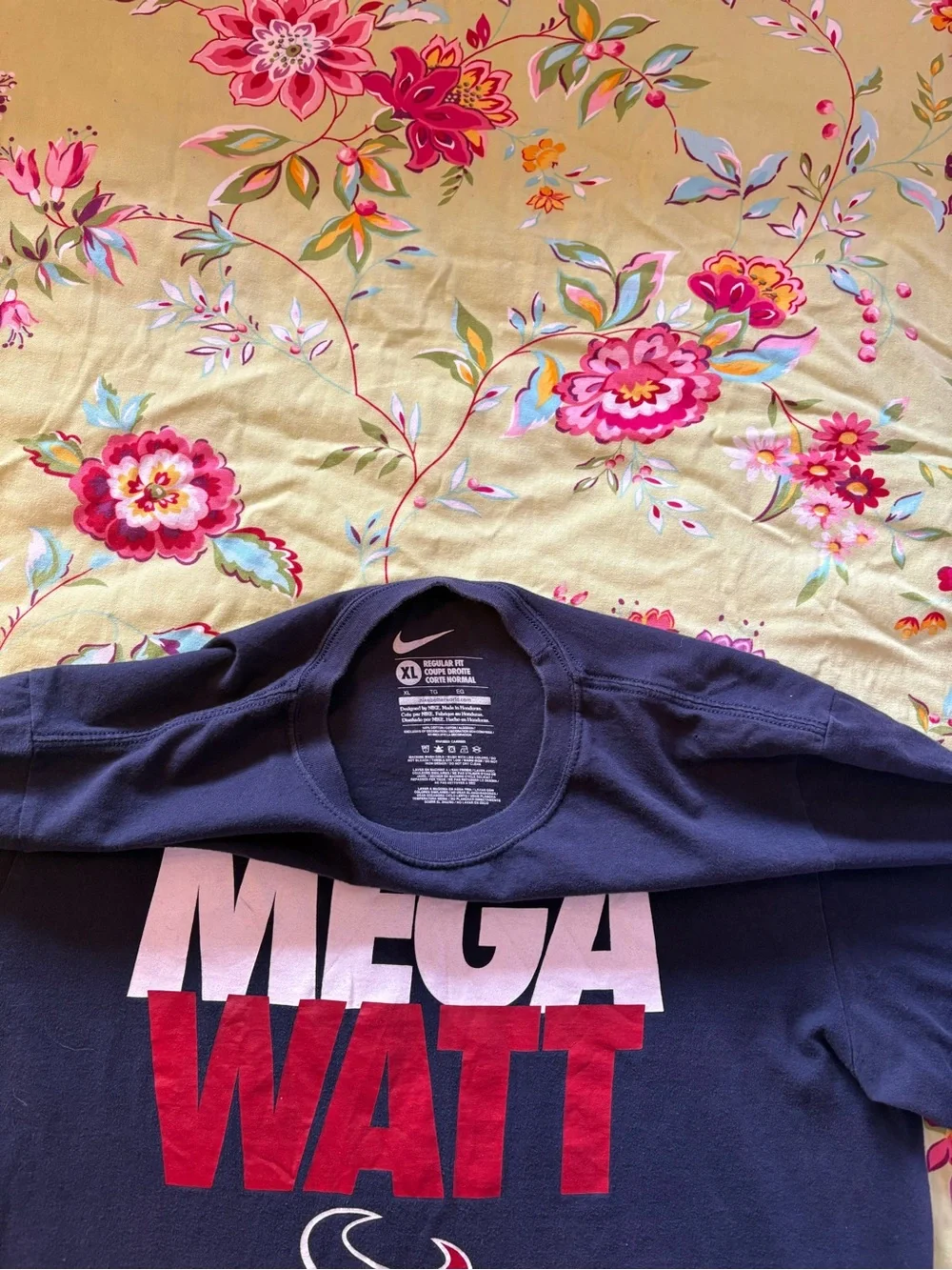 Houston Texans x Nike regular fit Mega Watt navy tee size mens XL 29x24 EUC